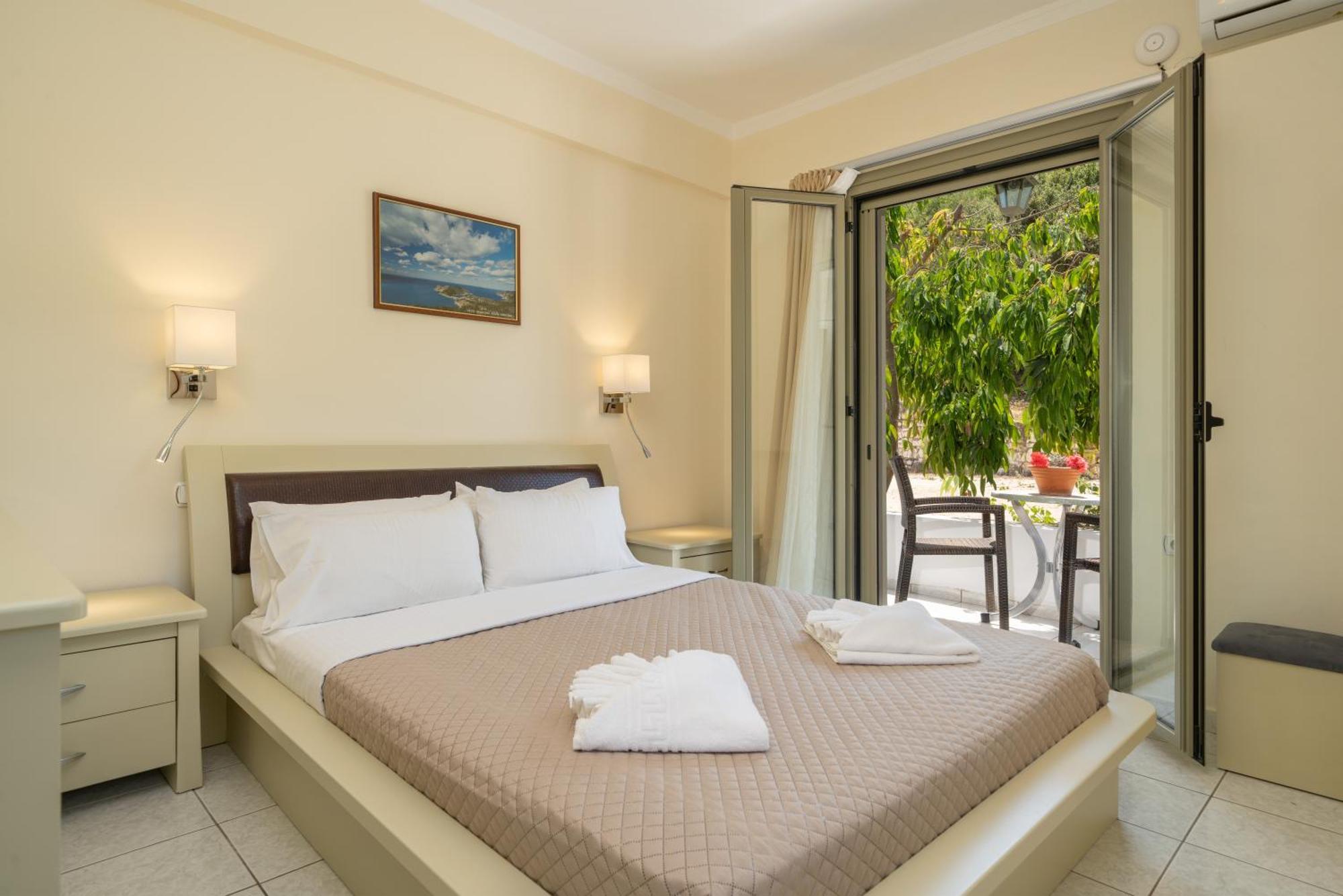 Makis Village-apartments